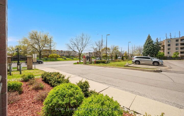 Property Photo:  7405 Goreway Drive 104  ON L4T 0A3 