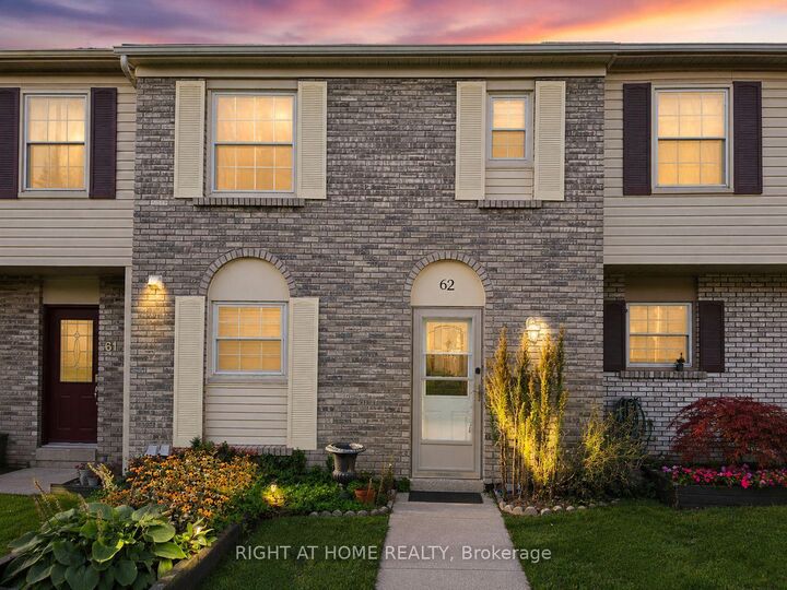 Property Photo:  580 Eyer Drive 62  ON L1W 3B7 