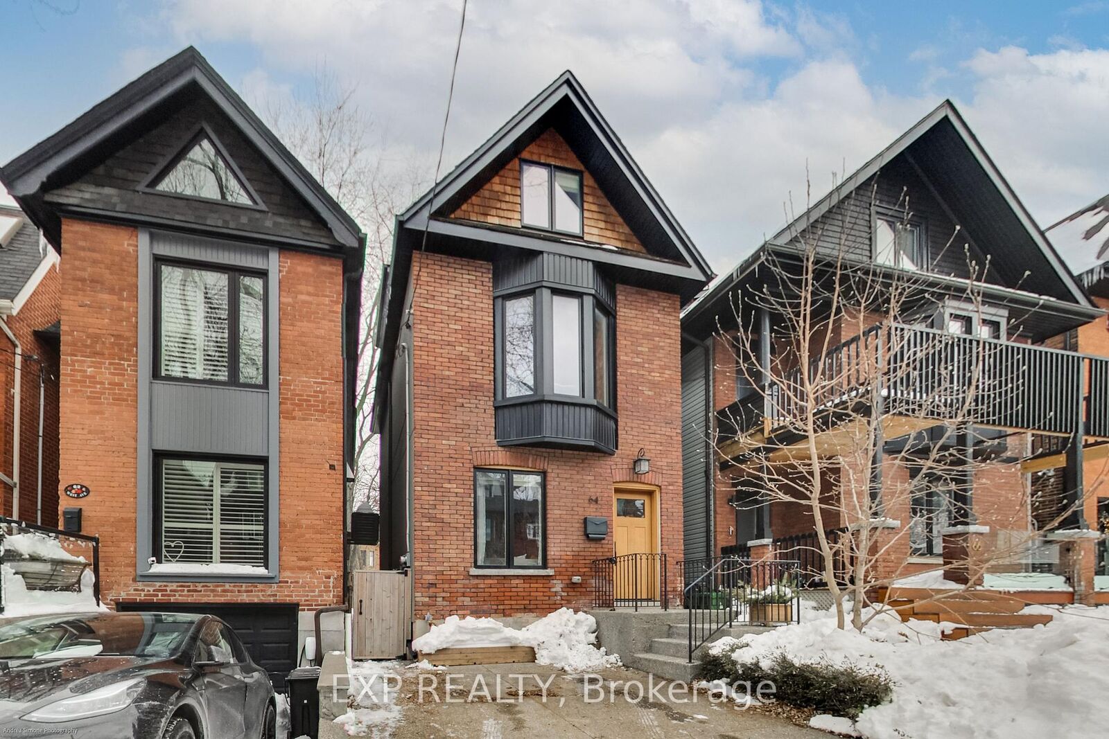 Property Photo:  64 West Avenue  ON M4M 2L8 