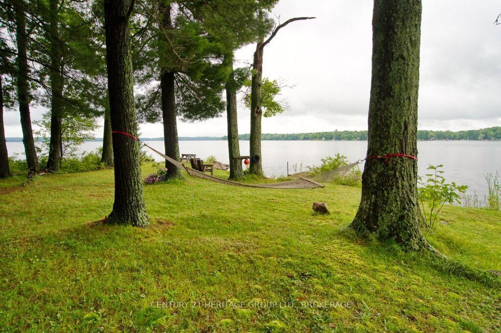Property Photo:  148B Oak Shores Lane  ON K0H 2V0 