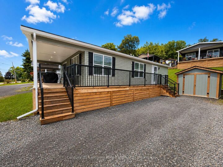 Property Photo:  484 Frankford Stirling Road Unit 3  ON K0K 2C0 