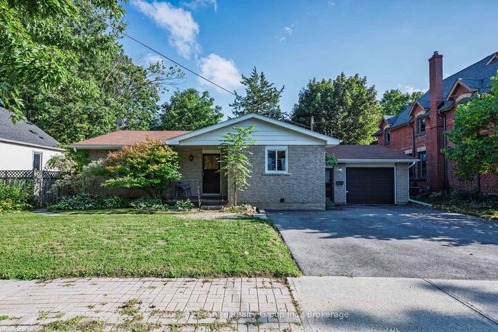 Property Photo:  55 Wellington Street E  ON L9R 1G8 