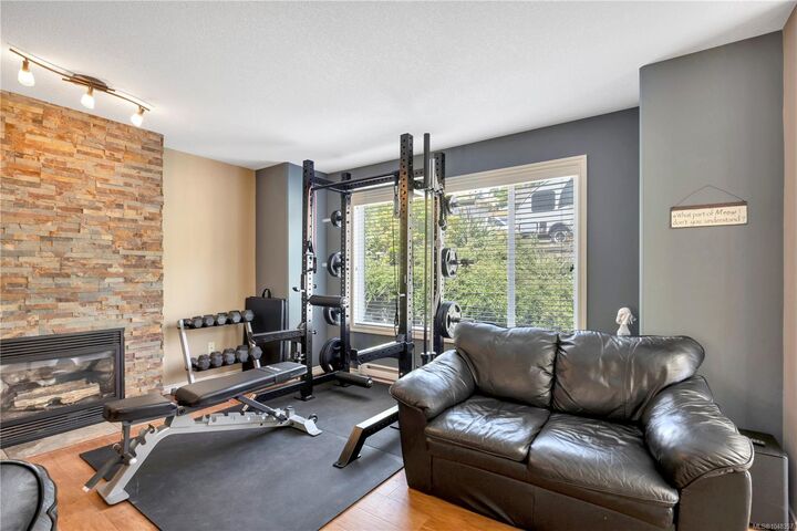 Property Photo:  4771 Fairbrook Cres  BC V9T 6M6 