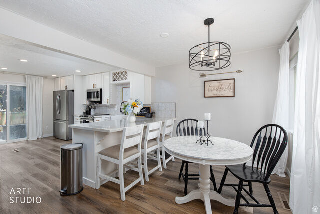Property Photo:  412 N 600 E  UT 84302 