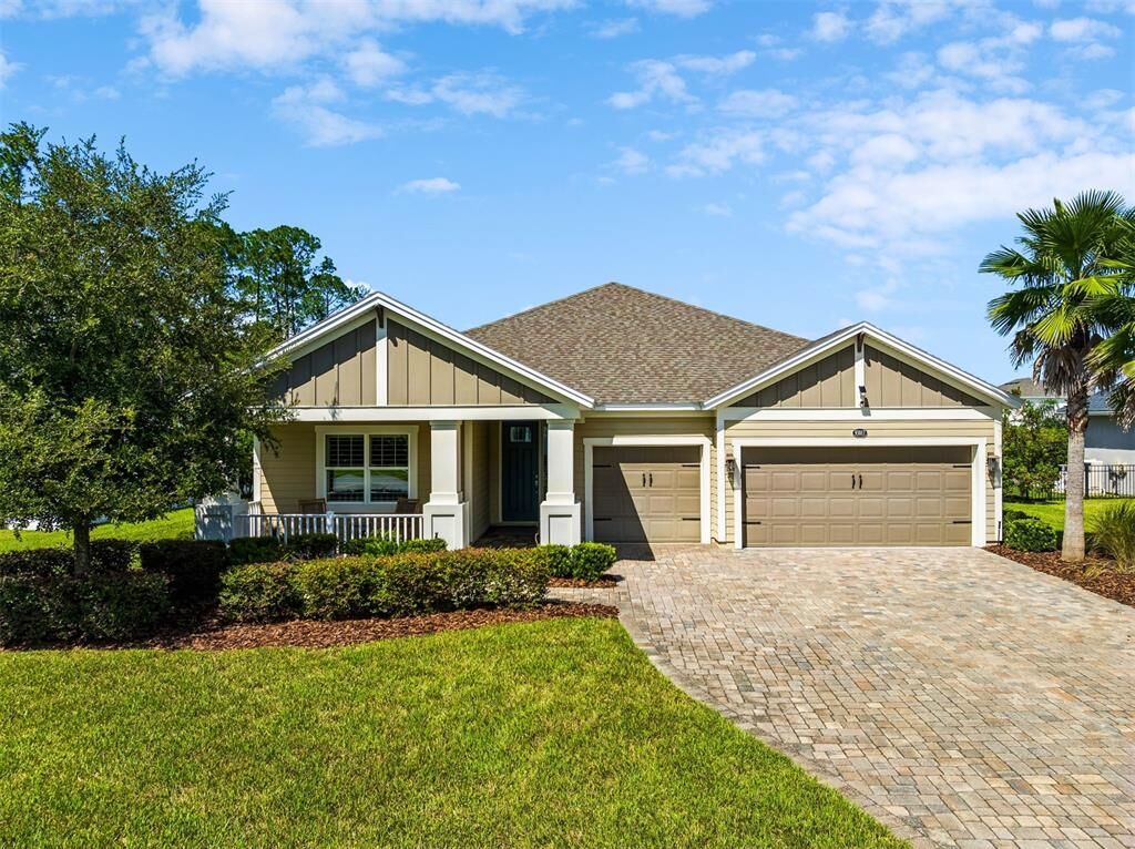 Property Photo:  93017 Sandown Drive  FL 32034 