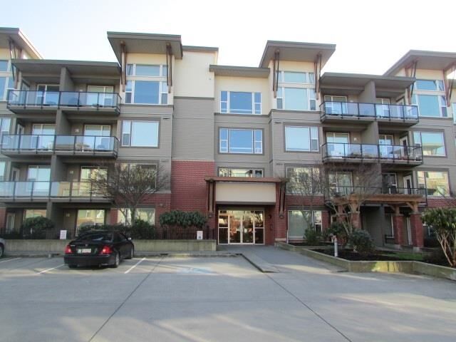 Property Photo:  33539 Holland Avenue 319  BC V2S 0C6 