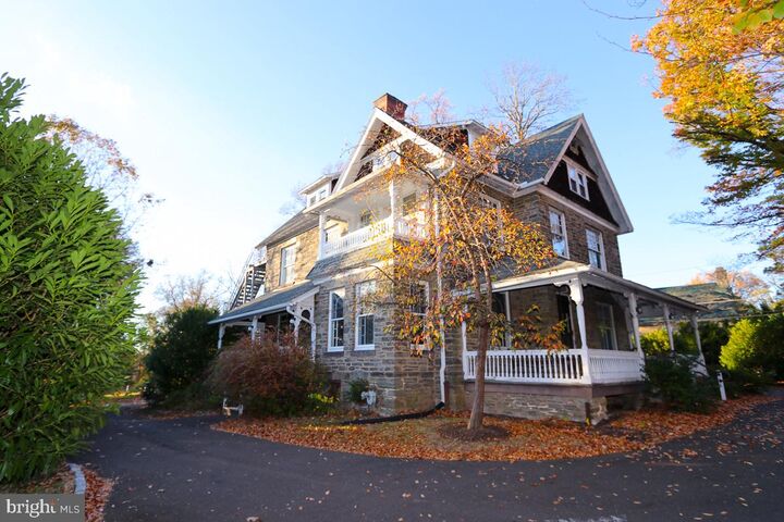 Property Photo:  2790 Huntingdon Pike  PA 19009 