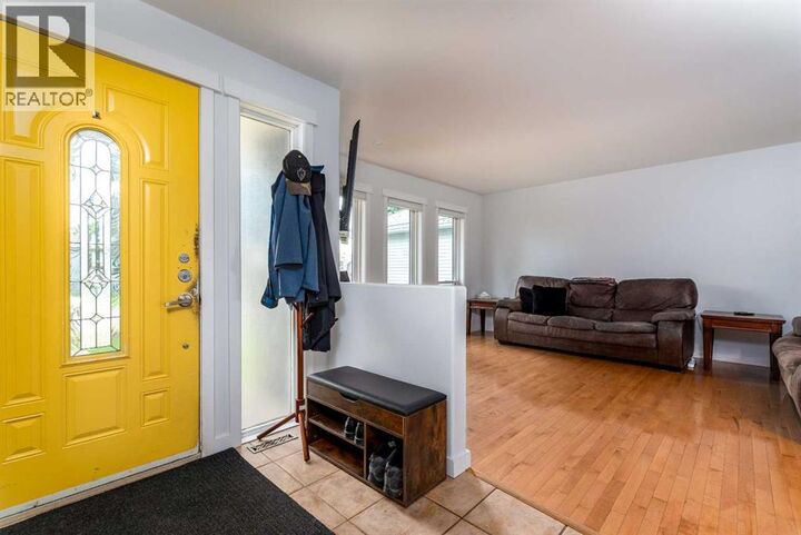 Property Photo: 5414 28 Street AB T9V 2M2