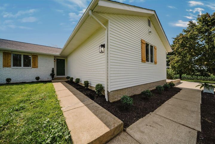 Property Photo: 13480 Robins Road OH 43082