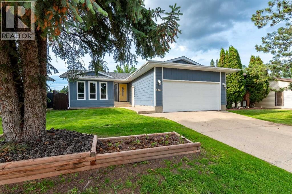 Property Photo:  5414 28 Street  AB T9V 2M2 