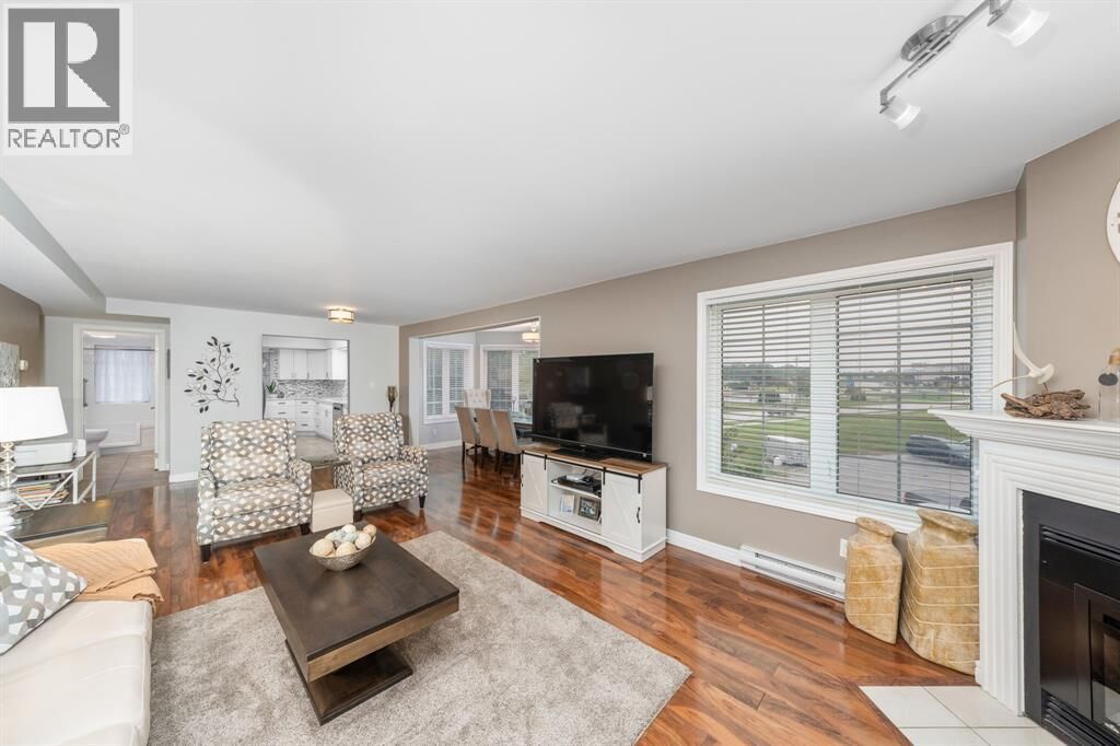 Property Photo: 1520 Venetian Boulevard M201 ON N7T 7Z8