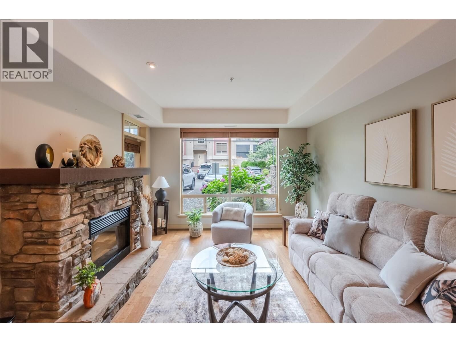 Property Photo: 2750 Auburn Road 112 BC V4T 4C2