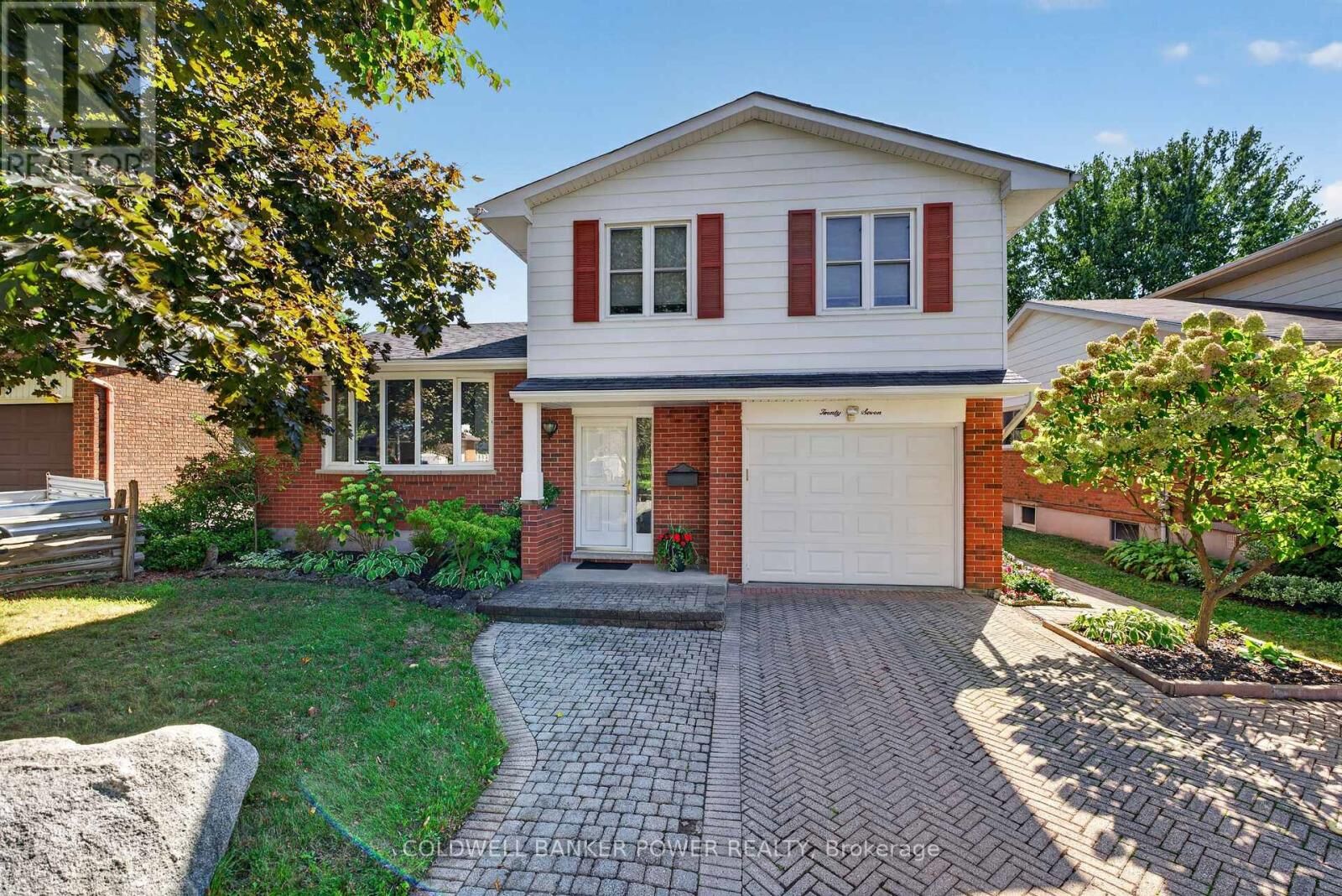 Photo de la propriété:  27 Concord Crescent  ON N6G 3H4 
