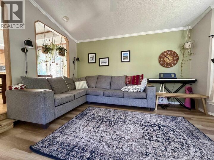 Property Photo:  4625 Graham Avenue 13  BC V8G 1A6 