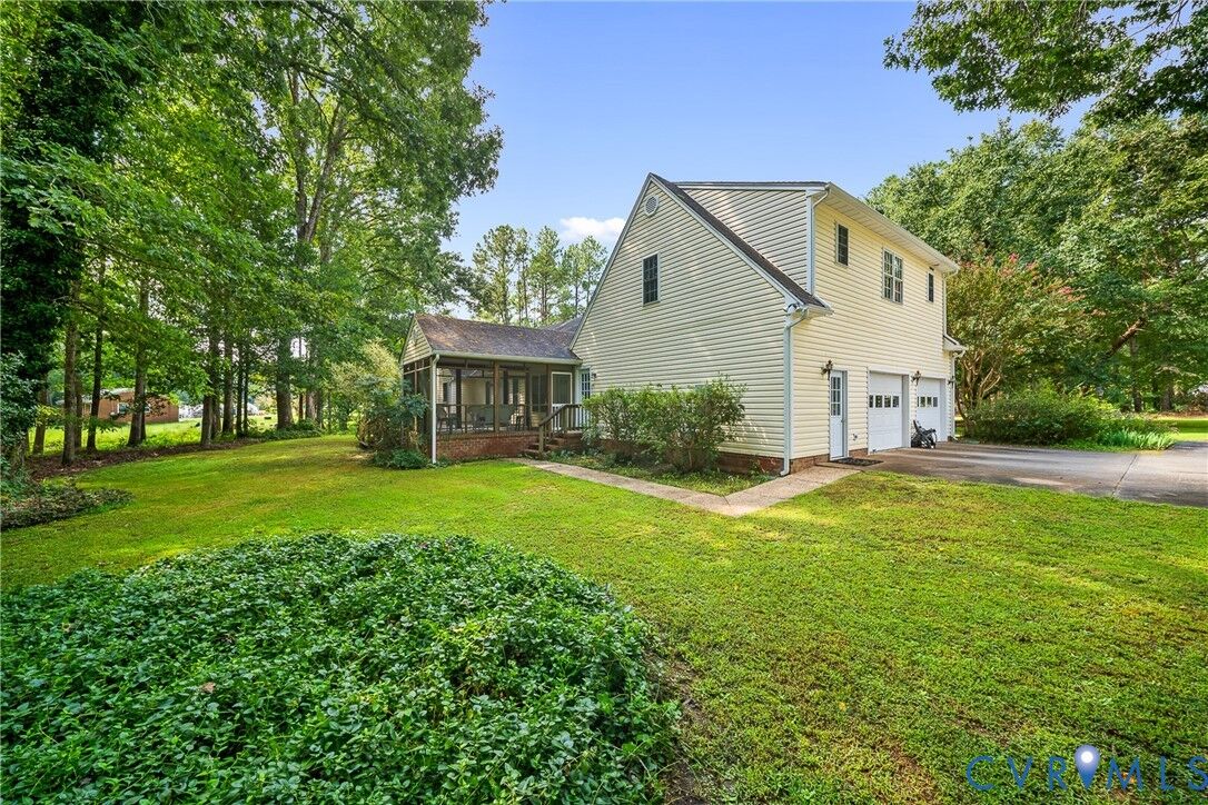 Property Photo: 7285 Turner Road VA 23231