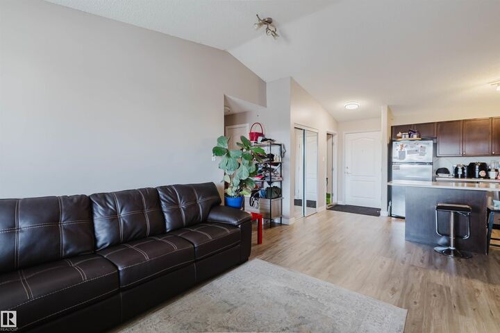 Property Photo:  7327 South Terwillegar Drive NW 7428  AB T6R 0L8 