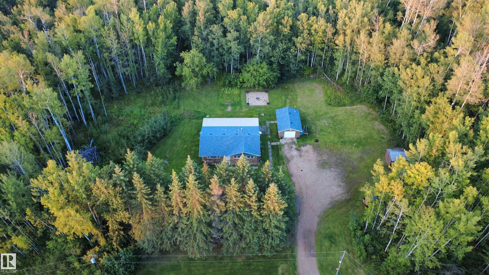Property Photo:  13, 171038 Twp Rd 720 (Wandering River)  AB T0A 3M0 