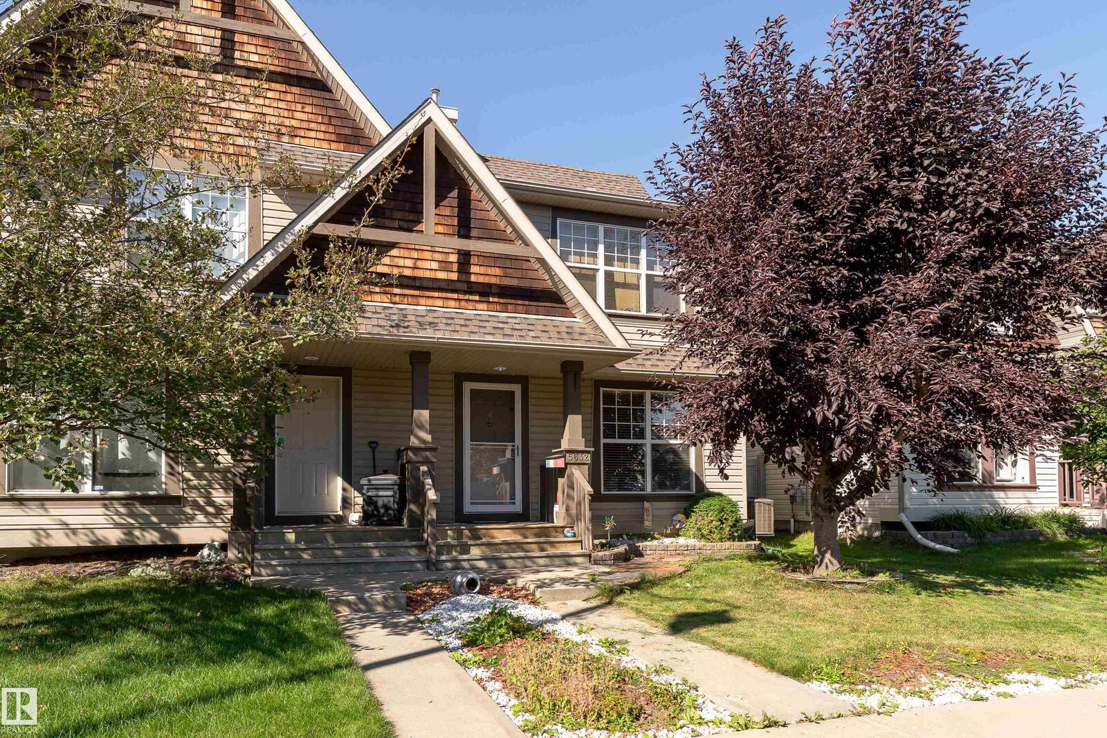 Property Photo:  5632 203 Street NW  AB T6M 0B2 