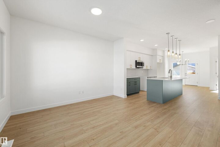 Property Photo: 20711 43 Avenue NW AB T6M 3E3