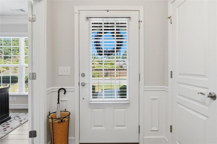 Property Photo: 231 Windsor Park Drive GA 30188