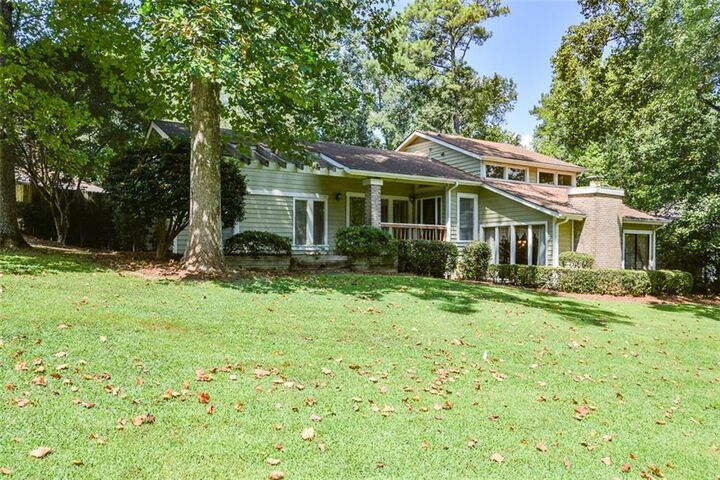 Property Photo: 6838 Springwood Drive GA 30135