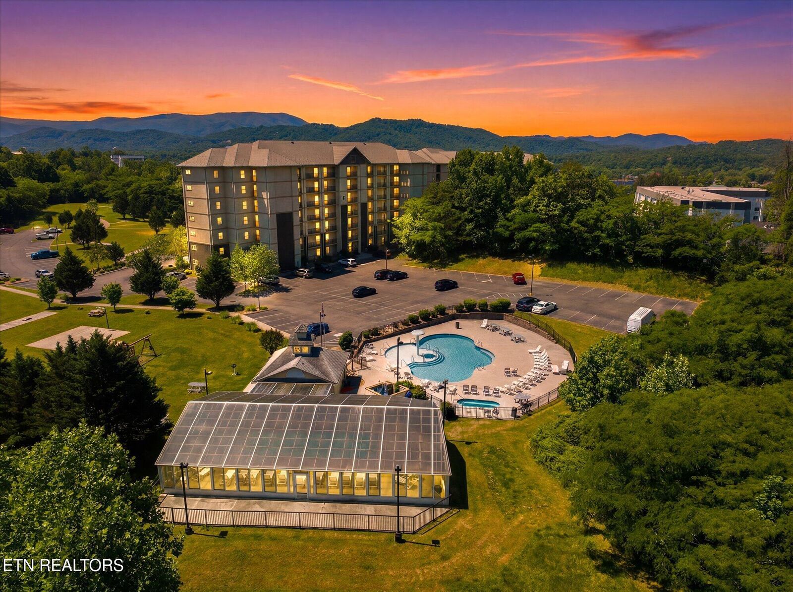Property Photo:  124 Plaza Drive 3205  TN 37863 