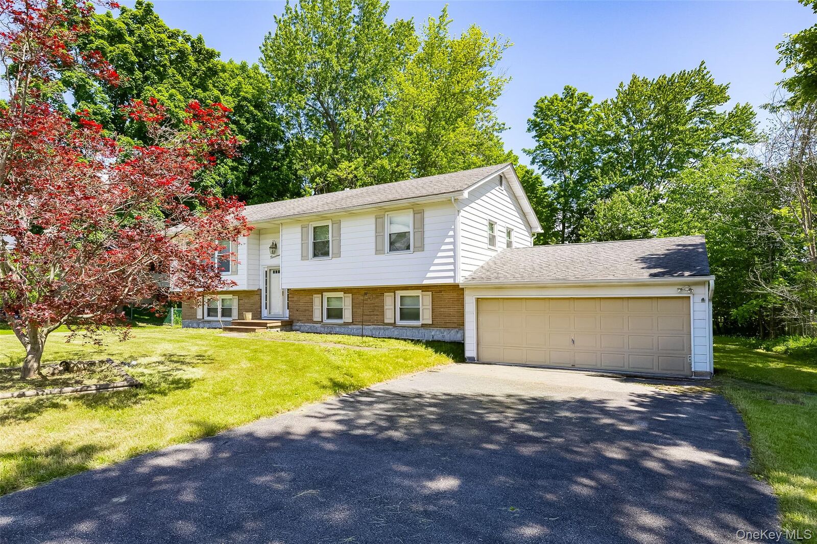 Property Photo:  19 Tor Road  NY 12590 
