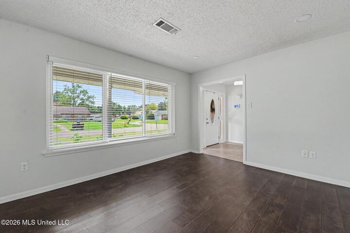 Property Photo:  15290 N Parkwood Drive  MS 39503 