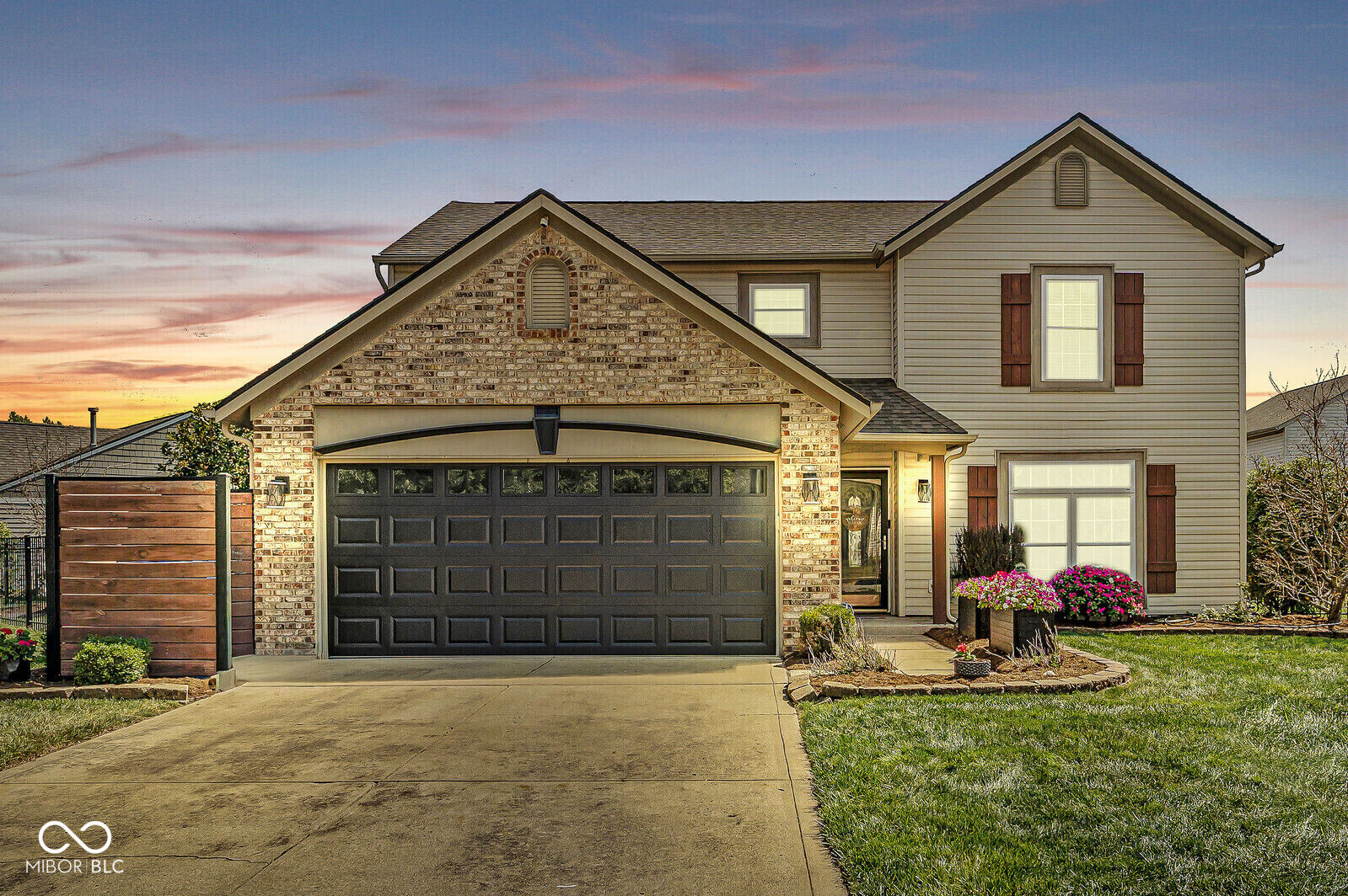 Property Photo:  9919 Fountain Cove Drive  IN 46236 