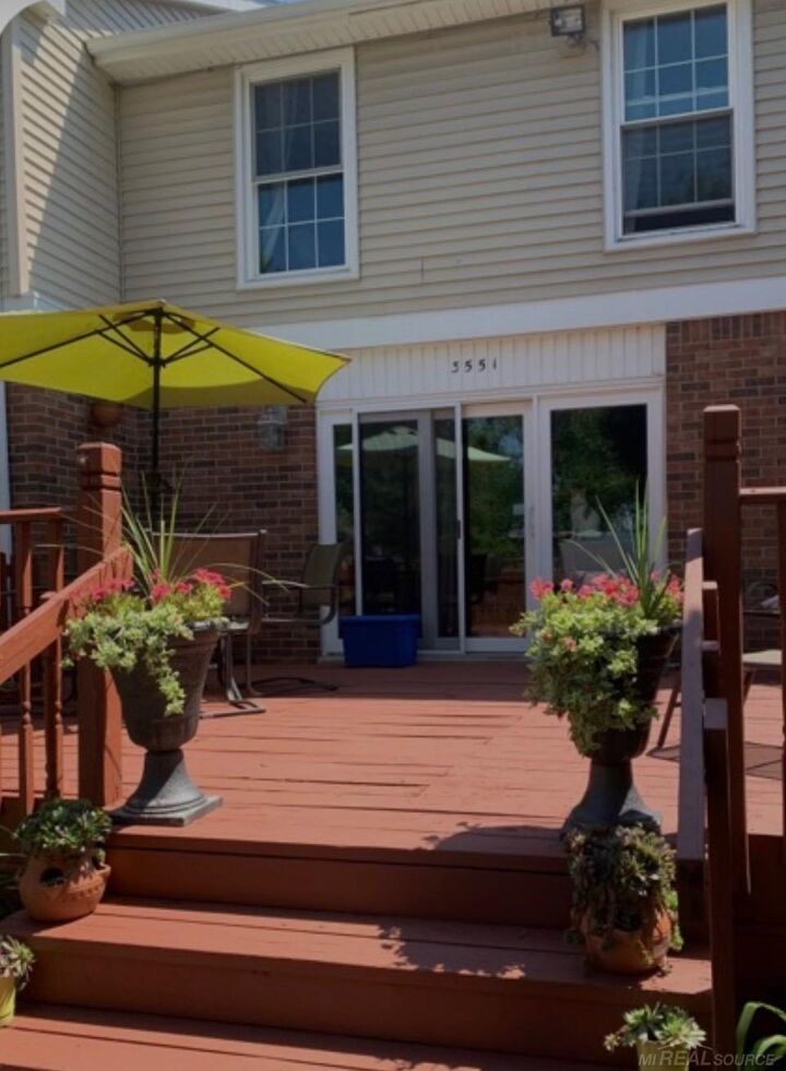 Property Photo:  3551 Crooks Road  MI 48073 