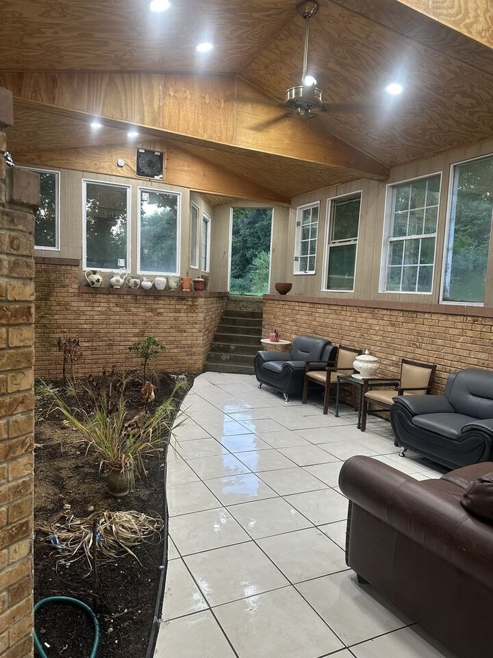 Property Photo:  6834 Safford Road  IL 61101 