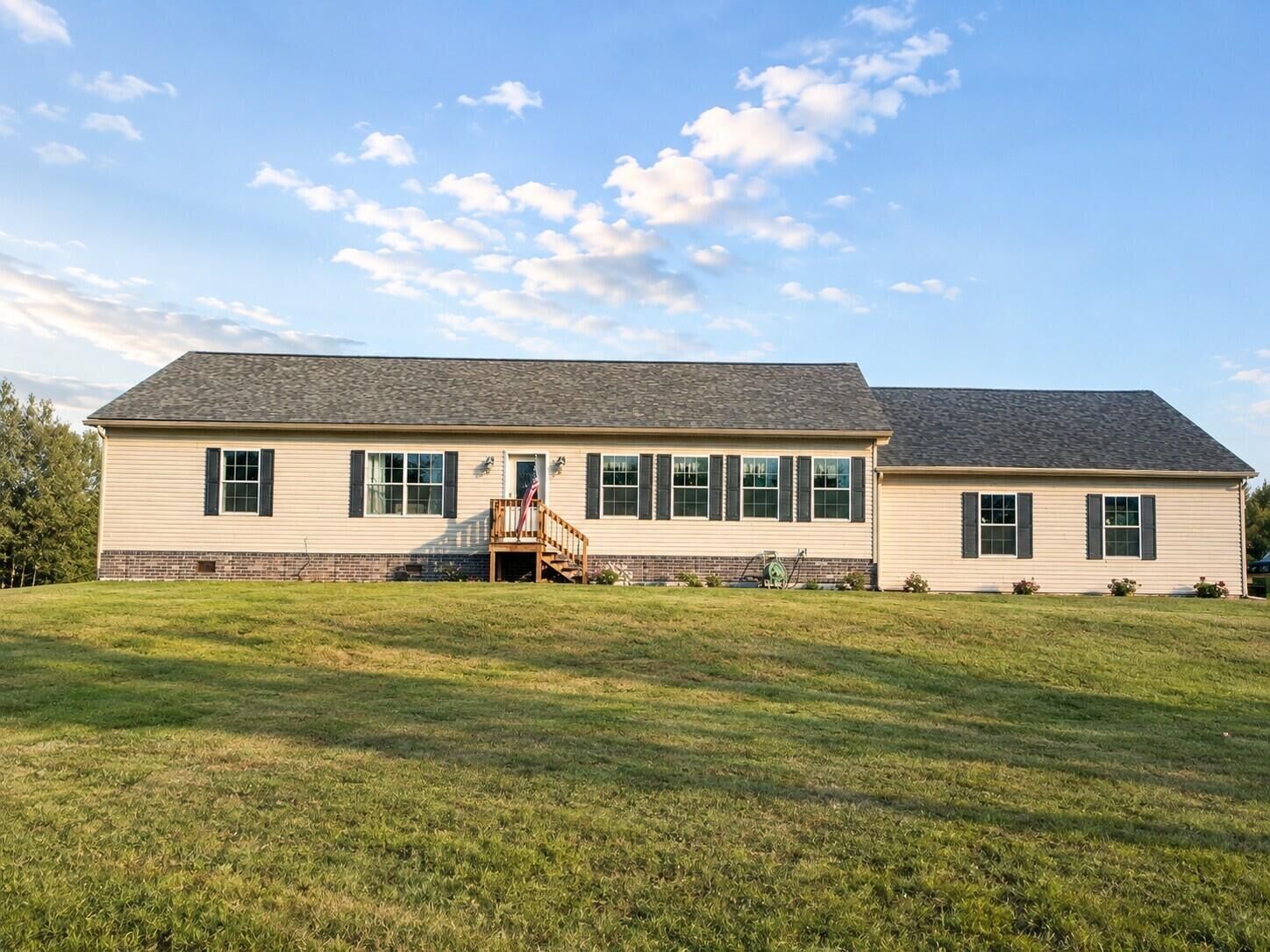 Property Photo:  338 Marshfield Flats Road  ME 04654 