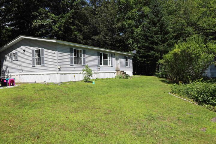 Property Photo:  14 Deepwood Park  VT 05301 