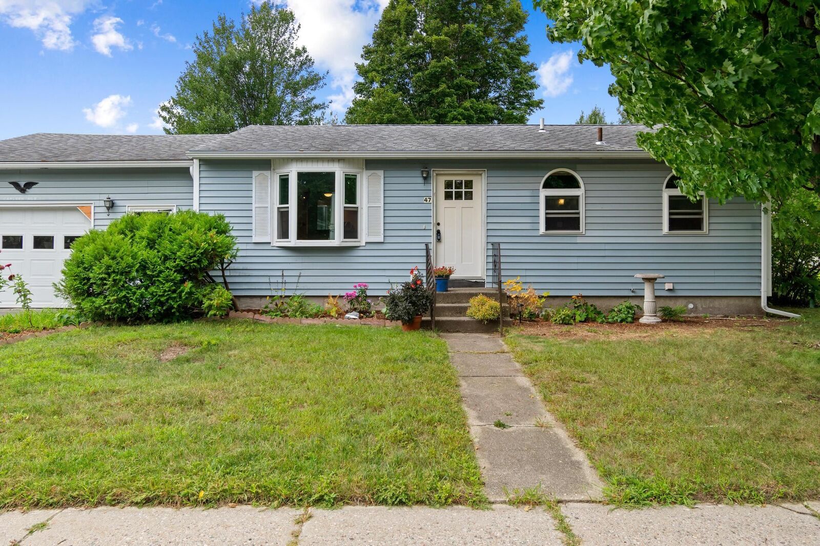 Property Photo:  47 Randy Lane  VT 05408 
