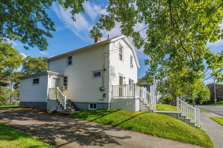 Property Photo:  378 Alexandra Street  NS B1S 2G4 
