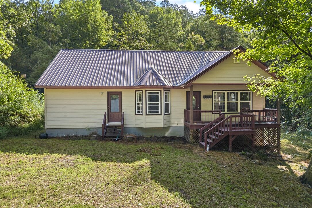 Property Photo:  4137 Nc 8167  AR 72641 