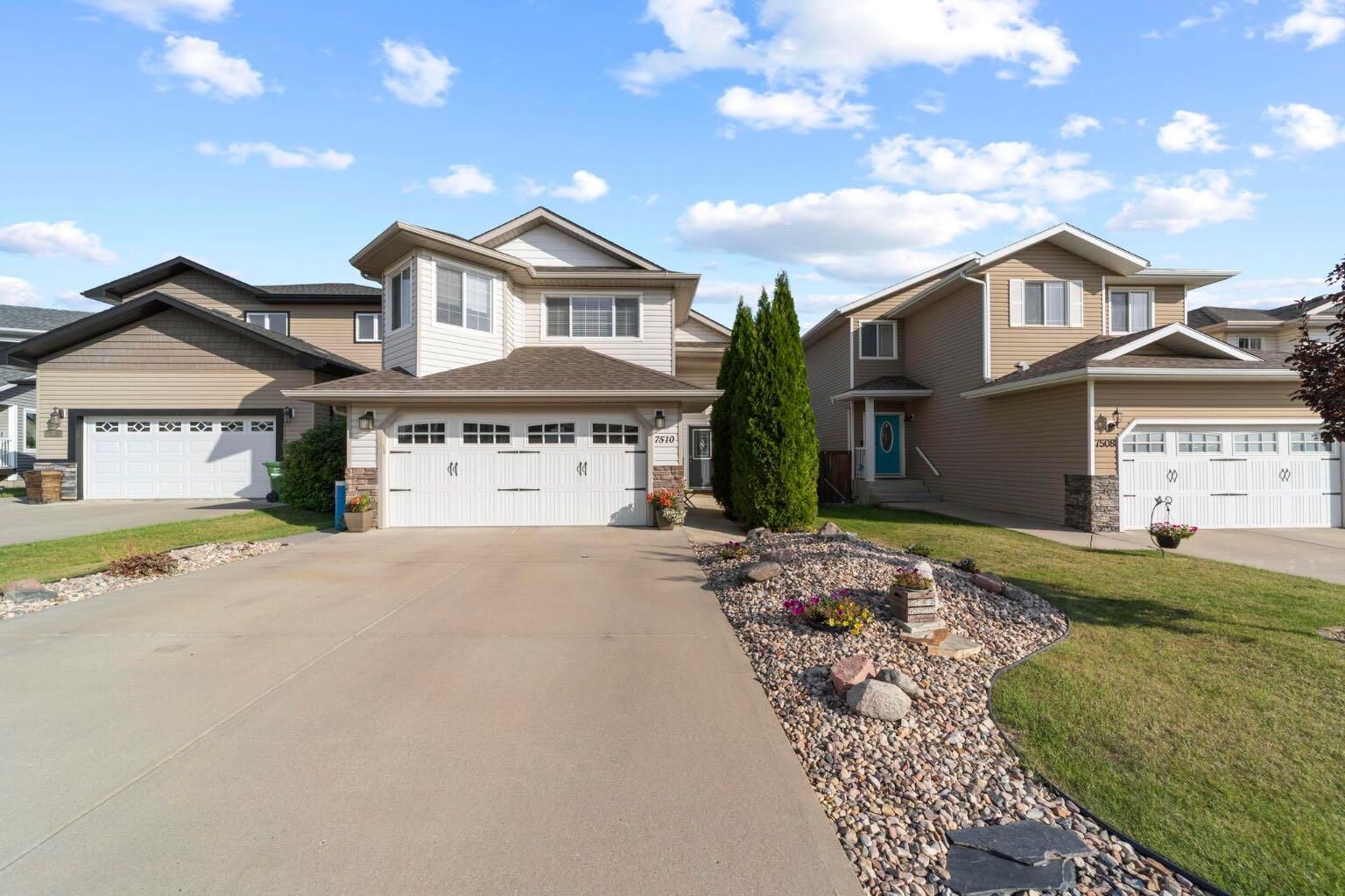 Property Photo:  7510 40 Avenue  AB T4V 4C1 
