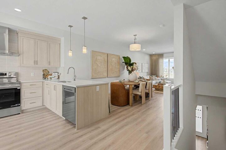 Property Photo:  51 Mercado Lane SE  AB T3M 4P9 