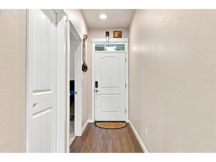 Property Photo: 2895 NE 59th St WA 98663