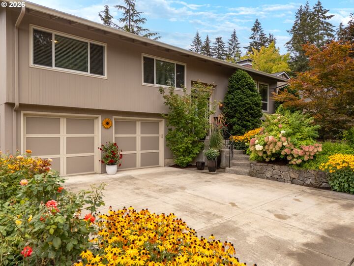 Property Photo: 7620 SW Wilson Ave OR 97008