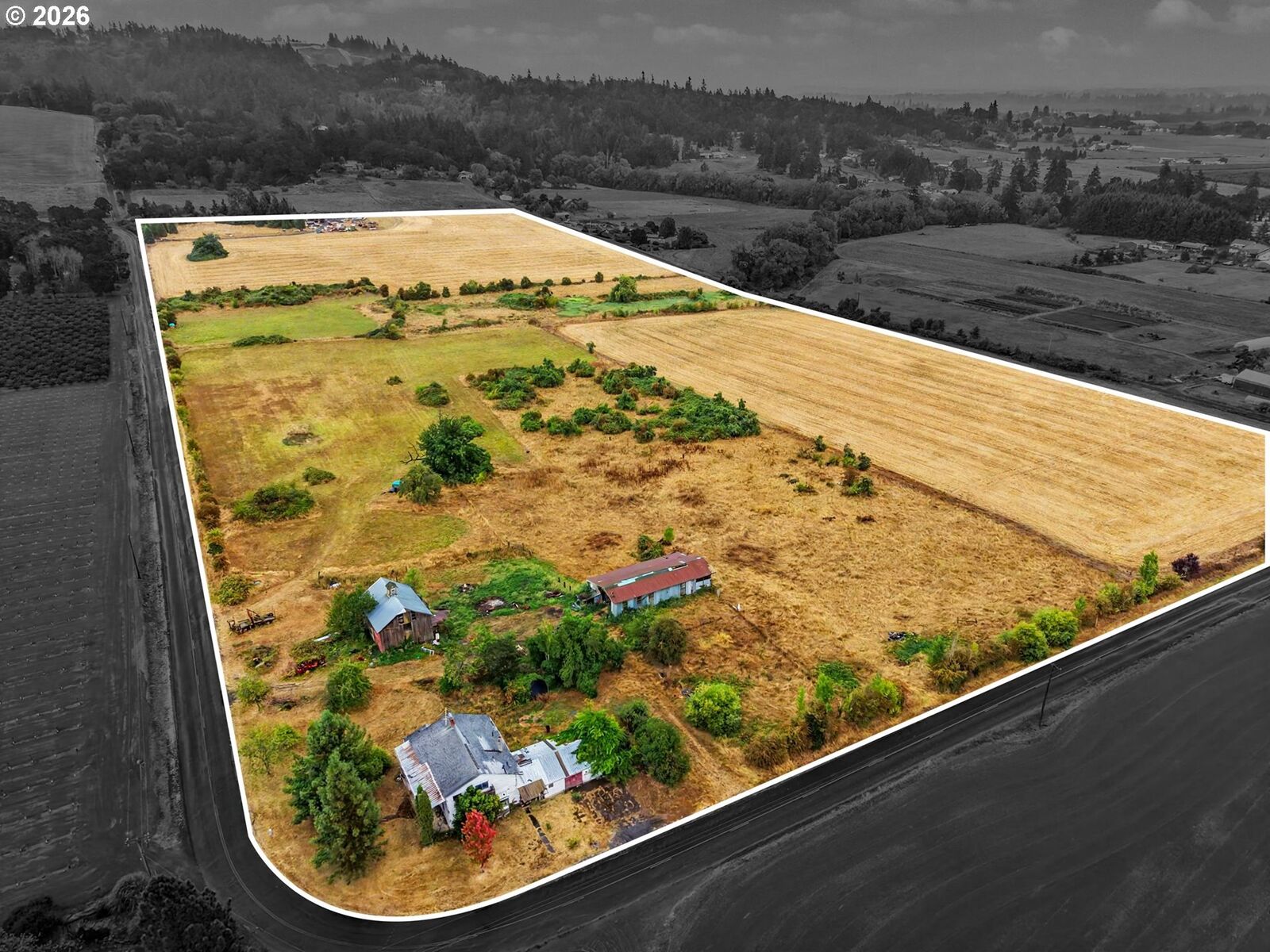 Property Photo:  5720 NE Duniway Rd  OR 97114 