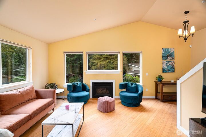 Property Photo:  314  80th Place SW  WA 98203 