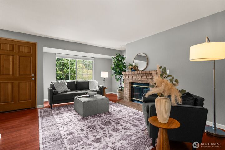 Property Photo:  27408 NE 30th Way  WA 98053 
