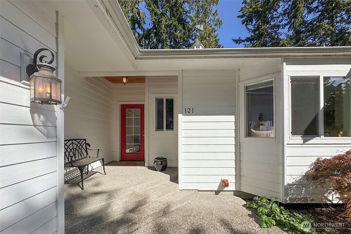 Property Photo:  121  Harleman Drive  WA 98382 