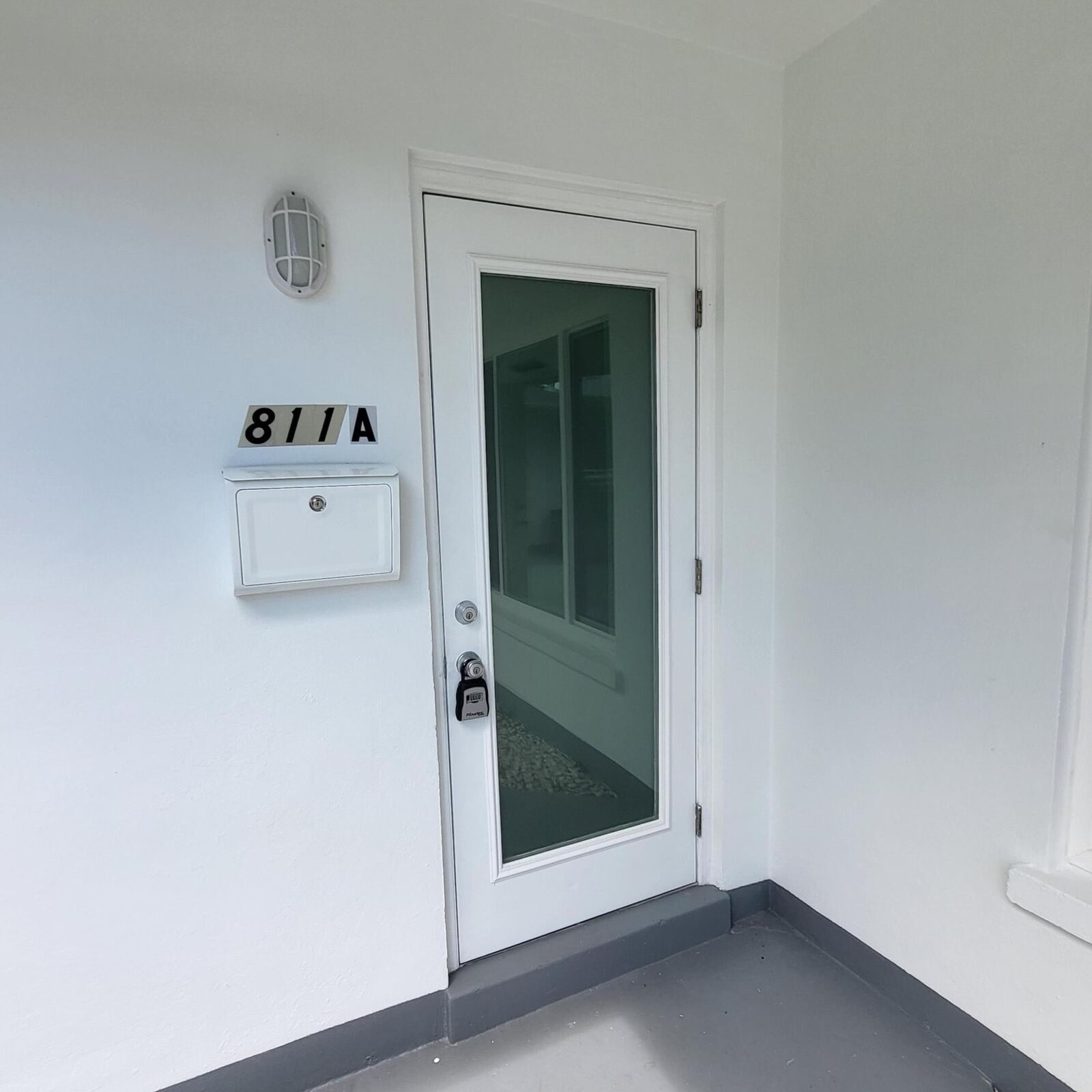 Property Photo: 811 NW 30th Court 811A FL 33311