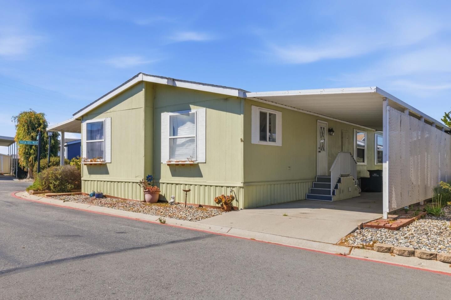 Property Photo: 13334 Mira Loma 284 CA 95012