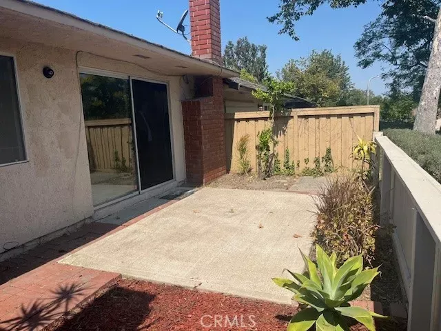 Property Photo: 5 Cashew CA 92612