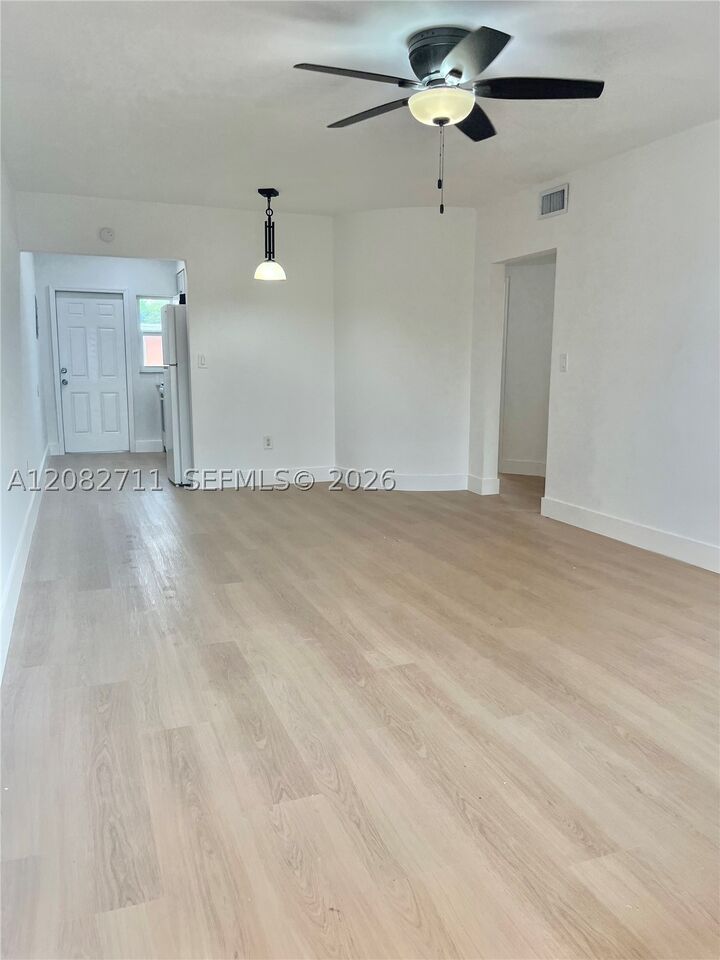 Property Photo: 3401 SW 11 St 3 (Aka 1B) FL 33135