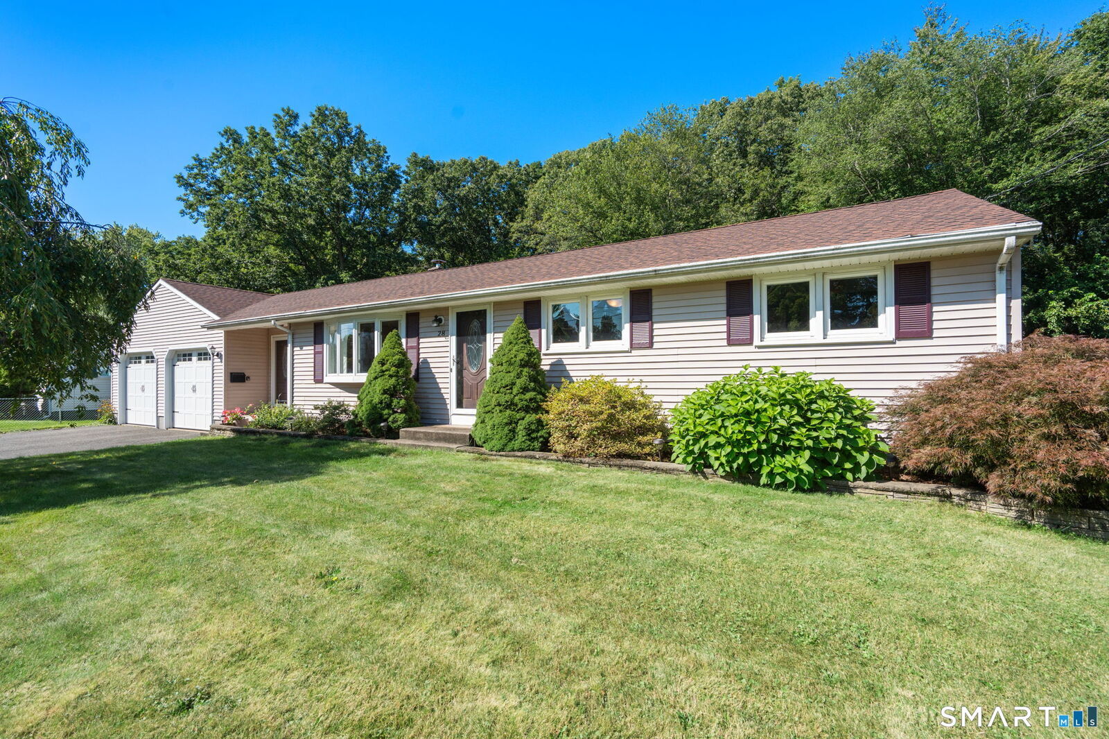 Property Photo:  28 Fairfield Road  CT 06082 