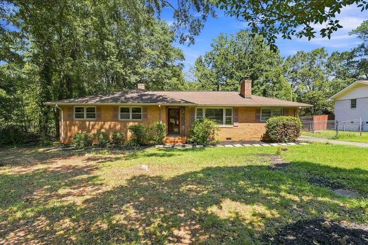 Property Photo:  406 Jasmine Street  SC 29303 